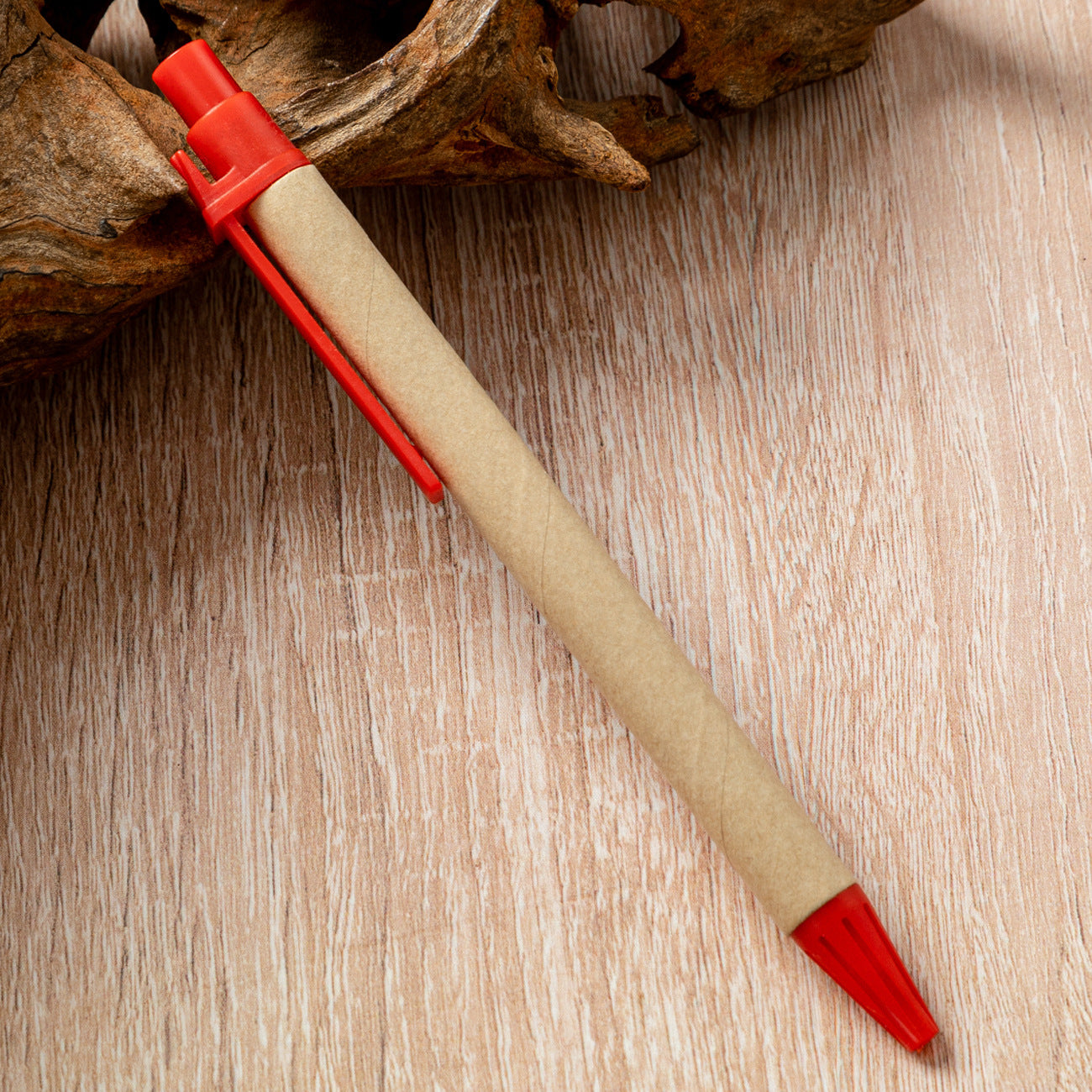 Bolígrafos de plástico de tubo de papel al por mayor